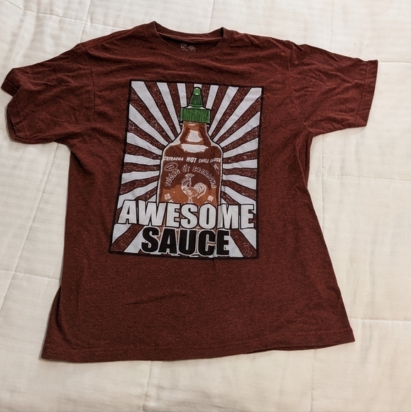 Sriracha graphic tee size Medium - Picture 1 of 5